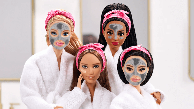 barbie-+-friends-come-to-body+beauty-lab-in-august